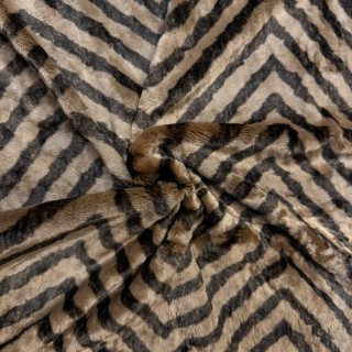 Fausse Fourrure Motif Chevron - Marseille Textiles