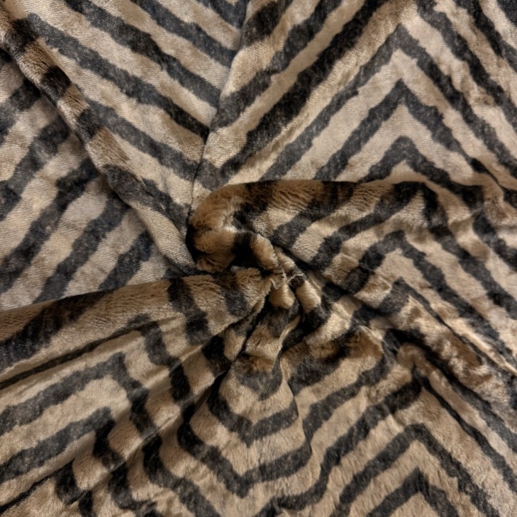 Fausse Fourrure Motif Chevron - Marseille Textiles