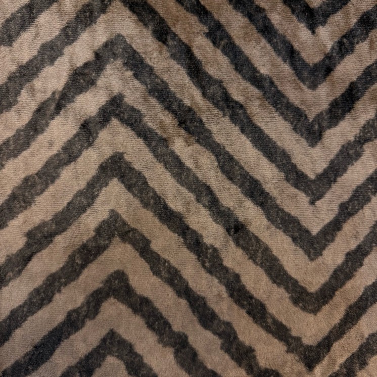 Fausse Fourrure Motif Chevron - Marseille Textiles