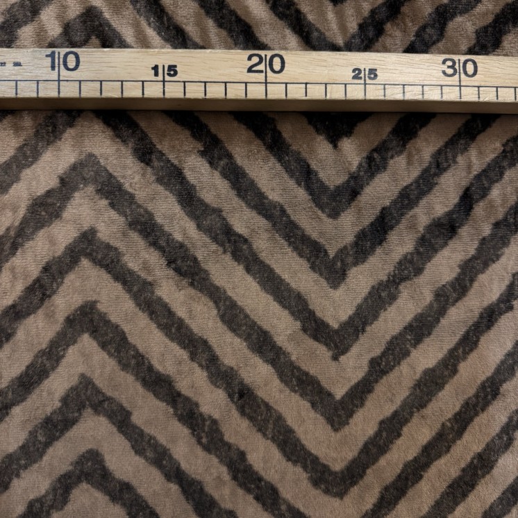 Fausse Fourrure Motif Chevron - Marseille Textiles
